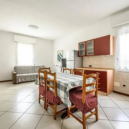 Parking&wifi Free / Hesperia Groundfloor Oasis * 모데나