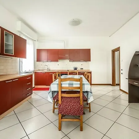 Parking&wifi Free / Hesperia Groundfloor Oasis Apartmán Modena